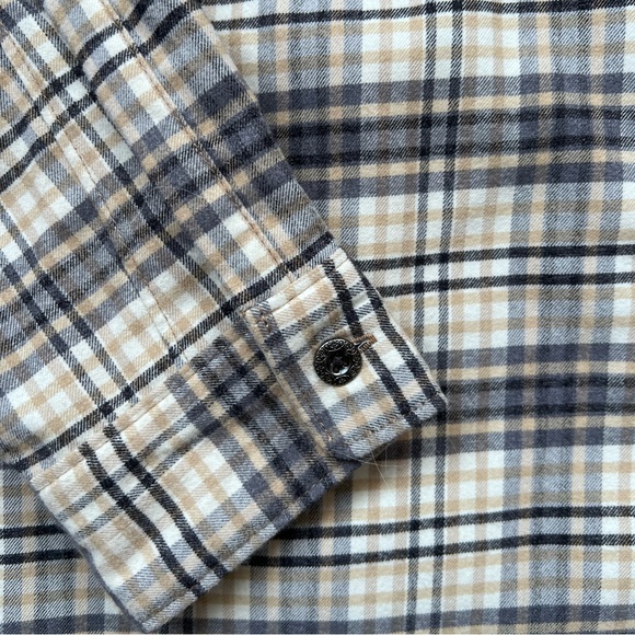 Royal Robbins, women’s button up, medium - Picture 8 of 9